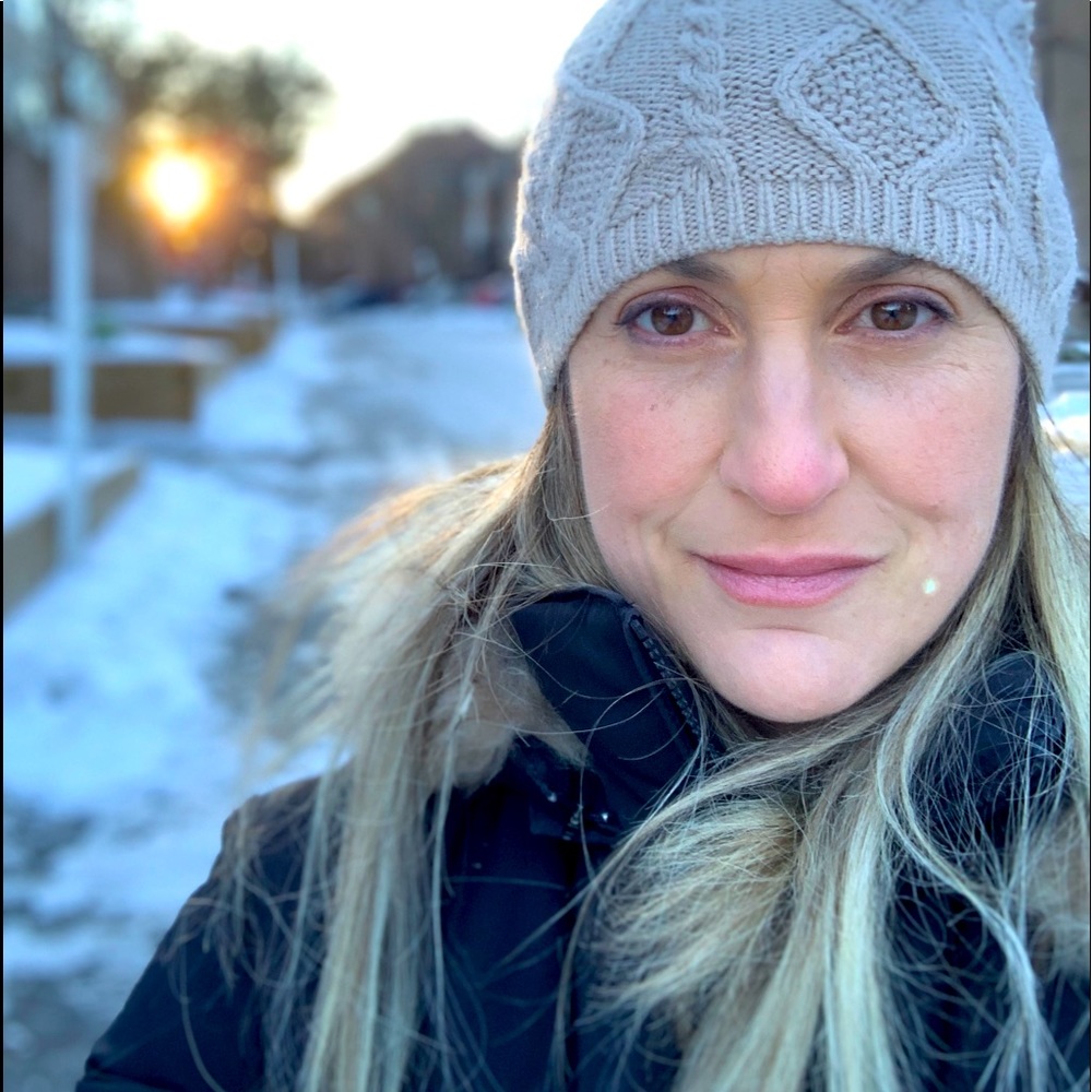Meet your Posher, Lisa